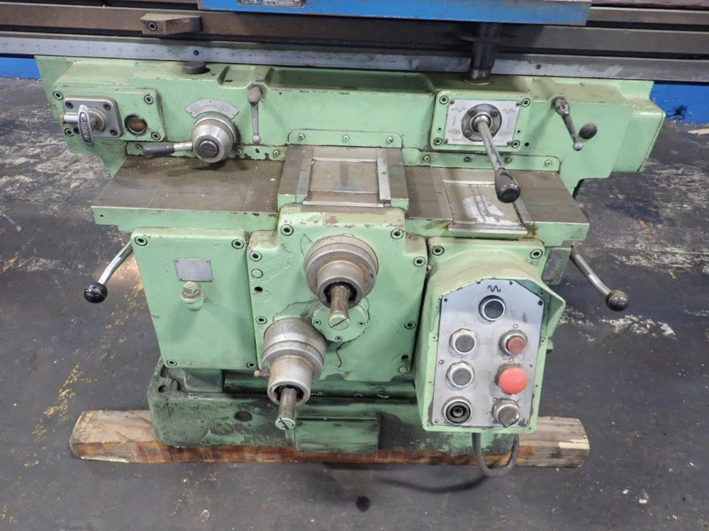 Osaka Kiko Co / Okk Horizontal Mill