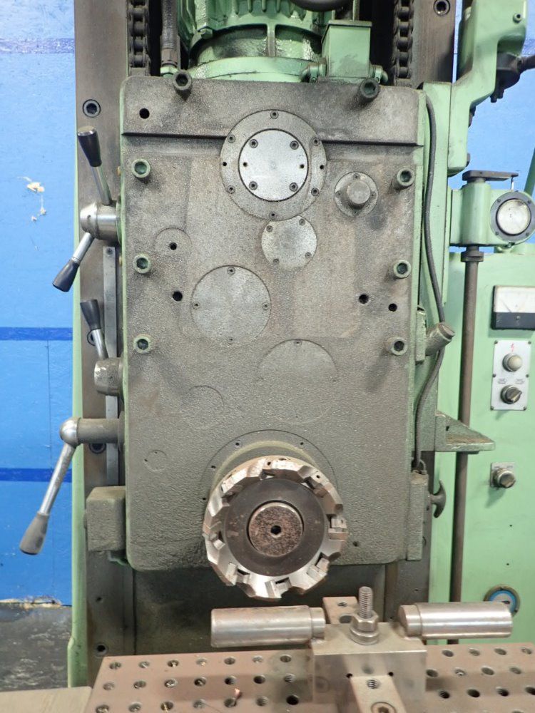 Osaka Kiko Co / Okk Horizontal Mill