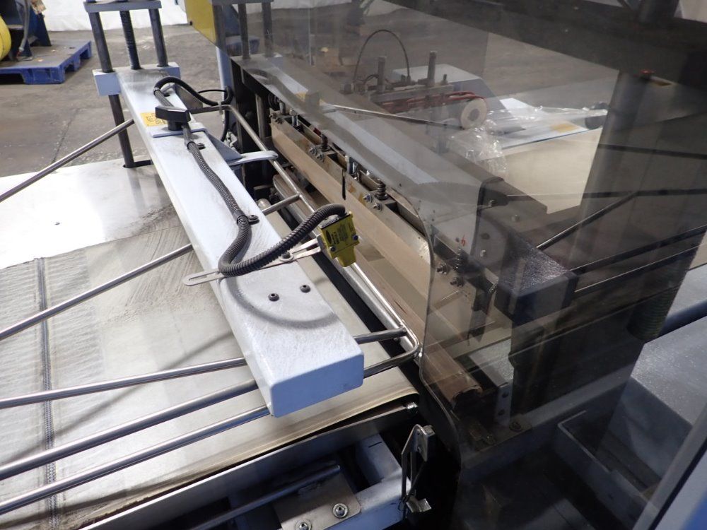 Shrink Tech Systems Sealing Machine