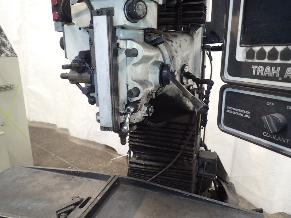 South Western Cnc Vertical Mill