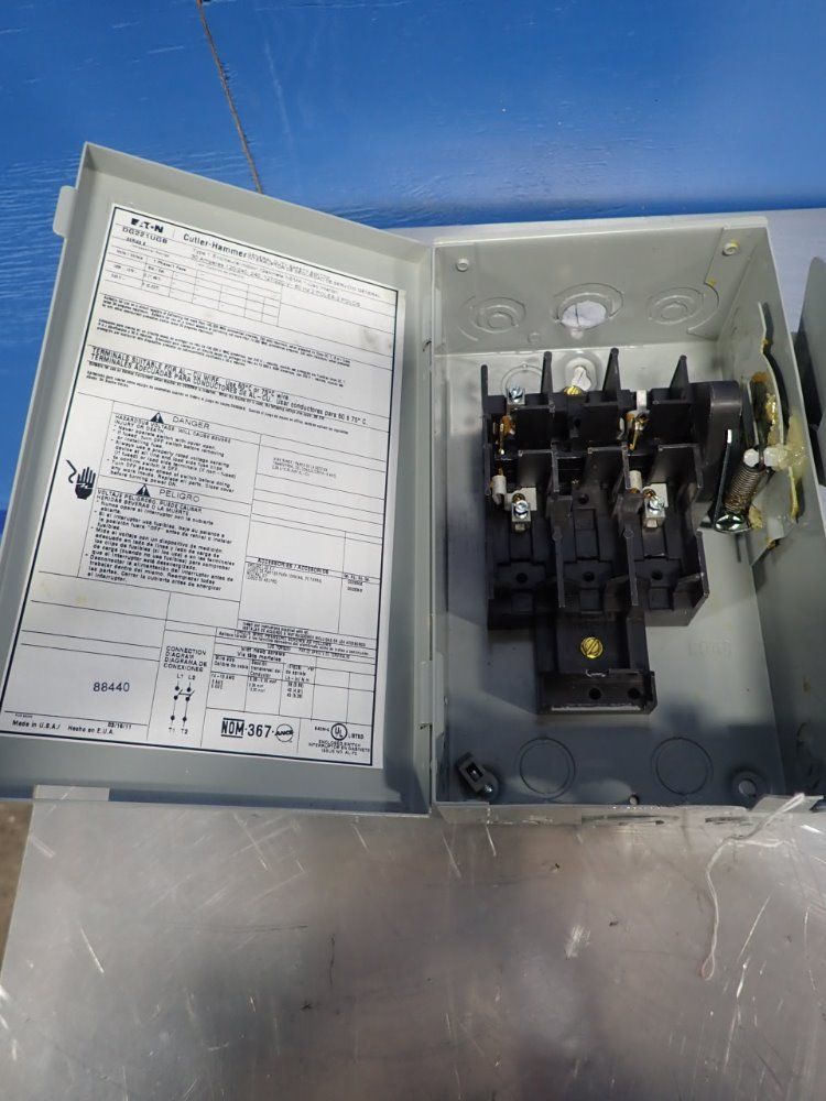 Eaton / Cutler Hammer Non-fusible Disconnect