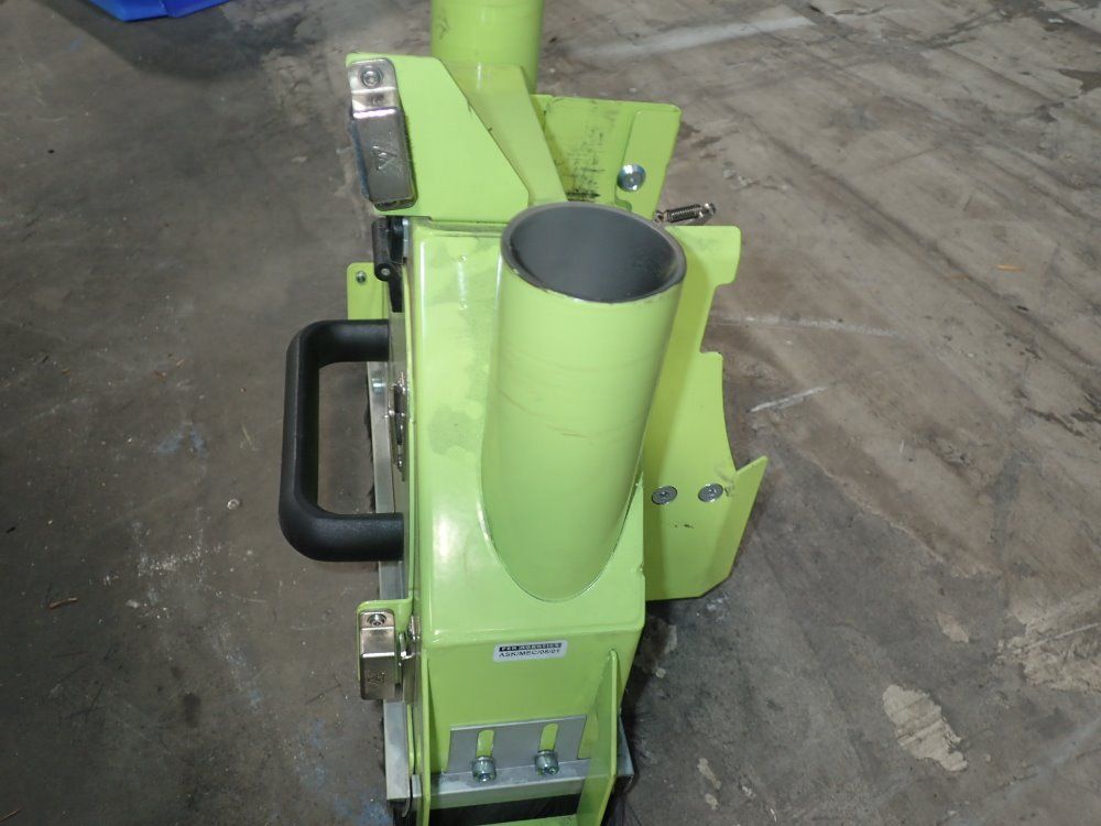 Fer Robotics Vacuum Attachment