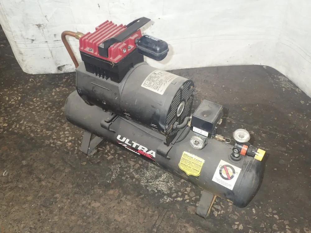 Thomas Air Compressor