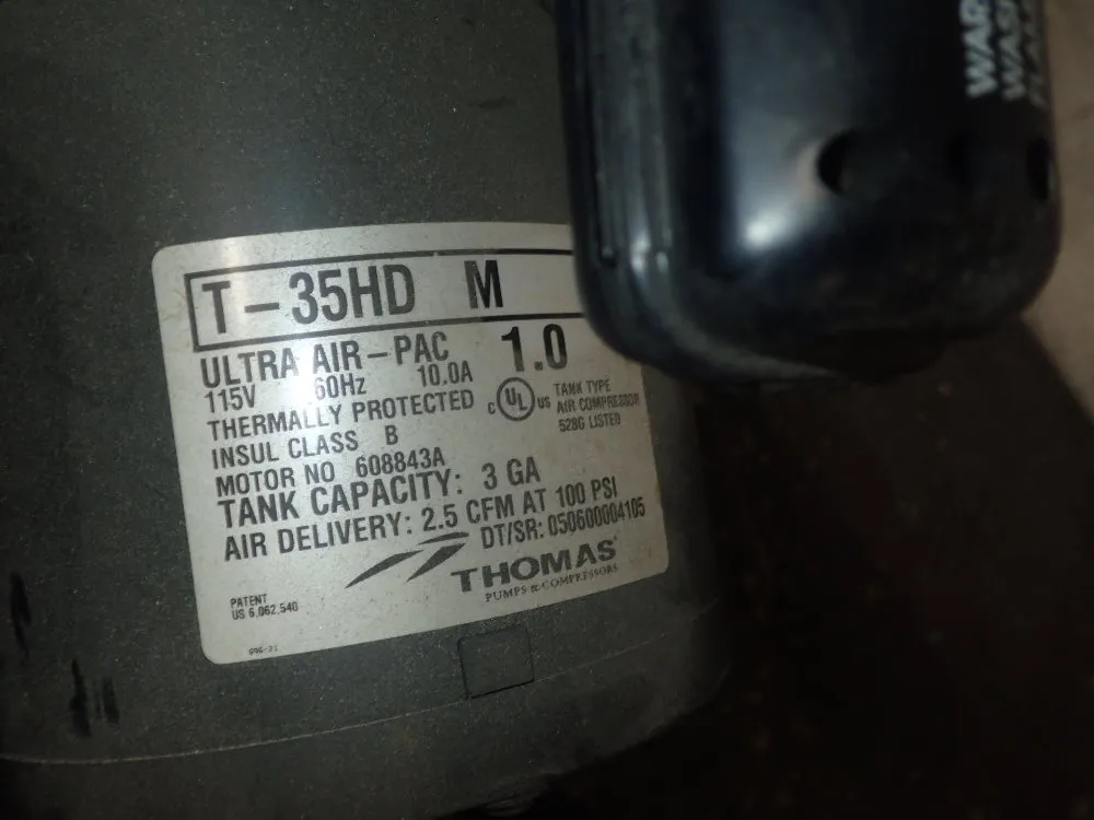 Thomas Air Compressor