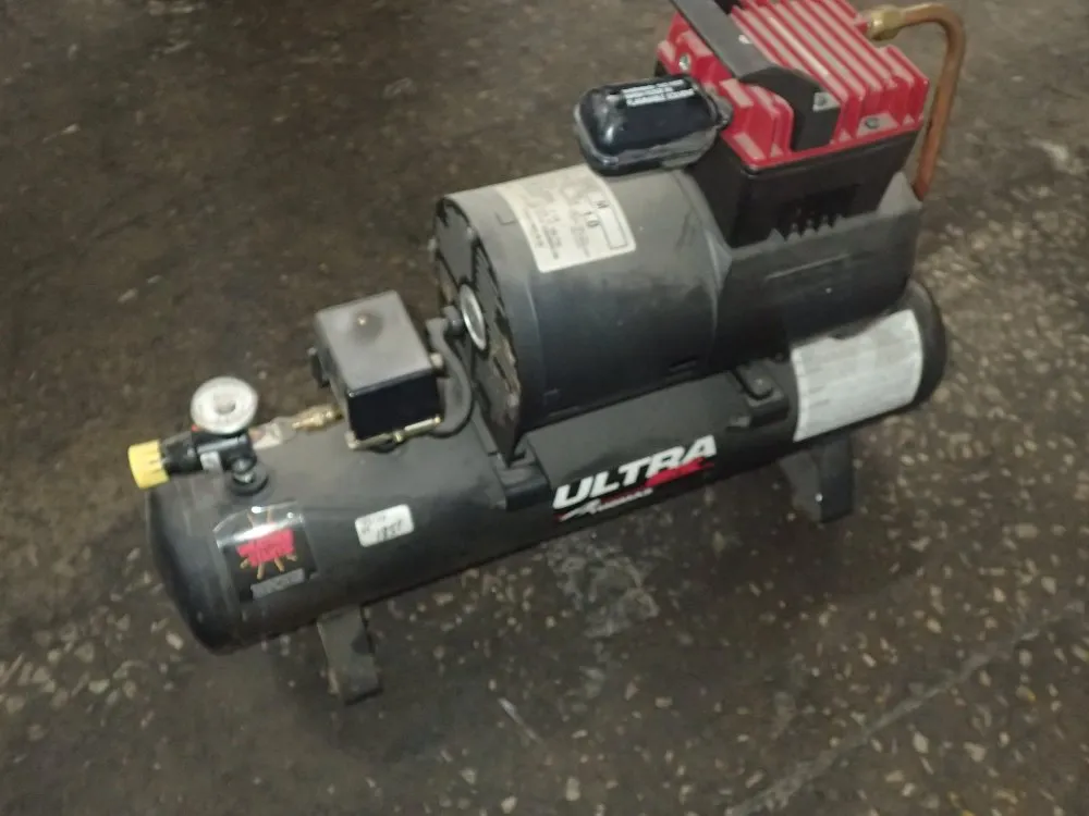 Thomas Air Compressor