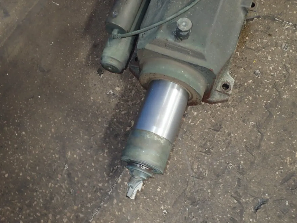 Selfeeder Drill Unit