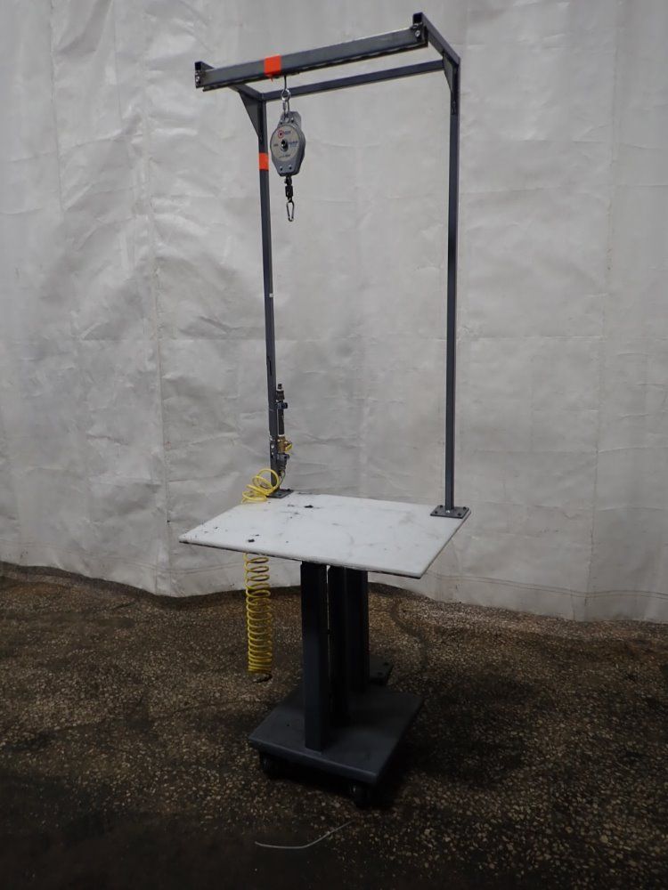 Coilhose Portable Lift Workstation W/ Balancer