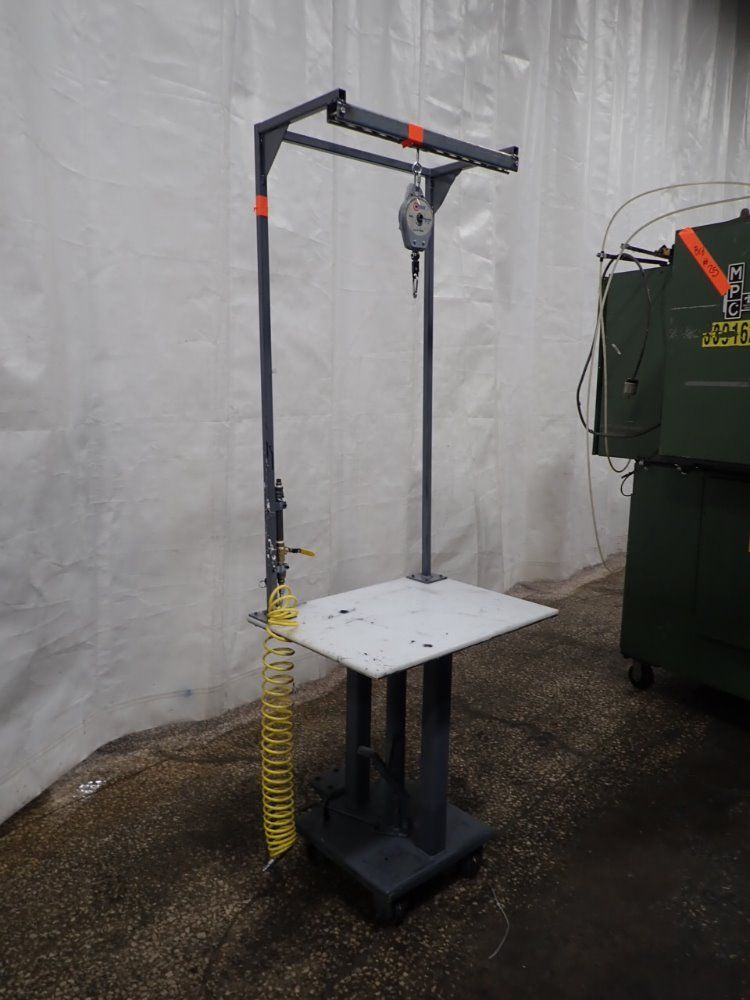 Coilhose Portable Lift Workstation W/ Balancer