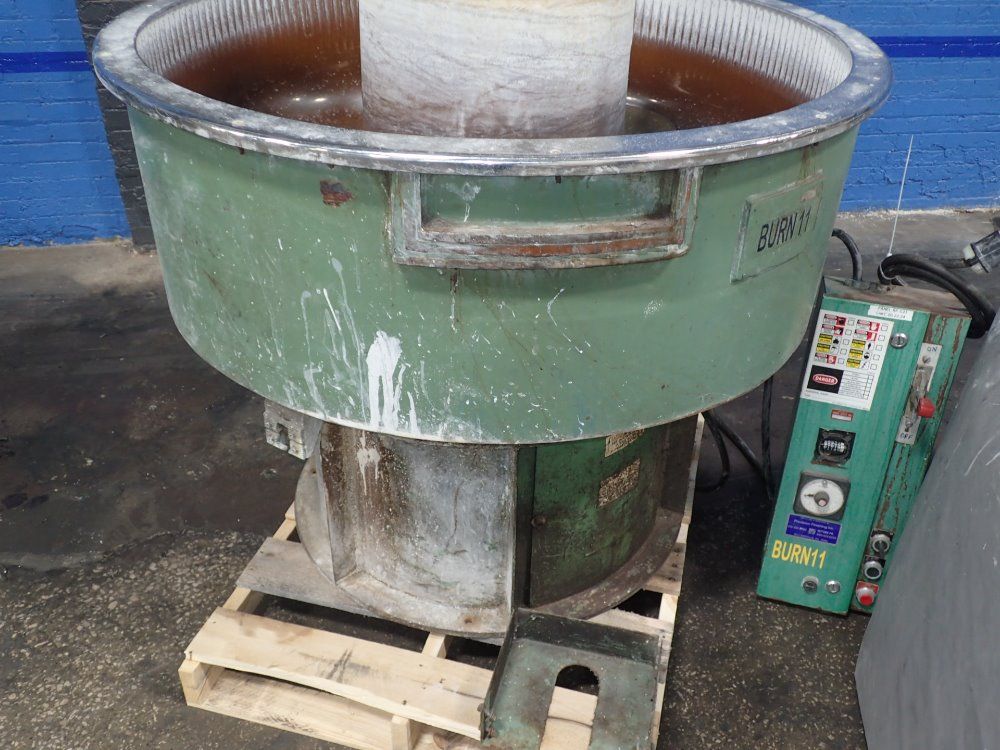 Sweco Vibratory Finsher