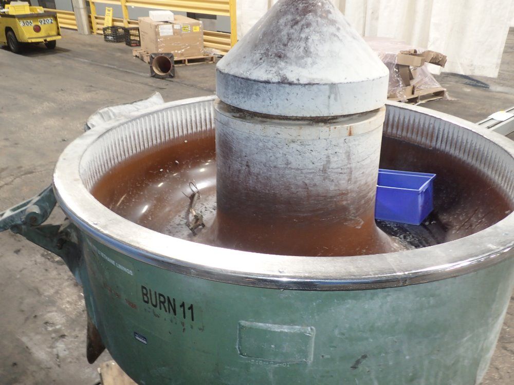 Sweco Vibratory Finsher