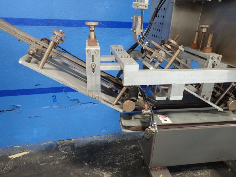 Sure Kap Capper W/ Feeder