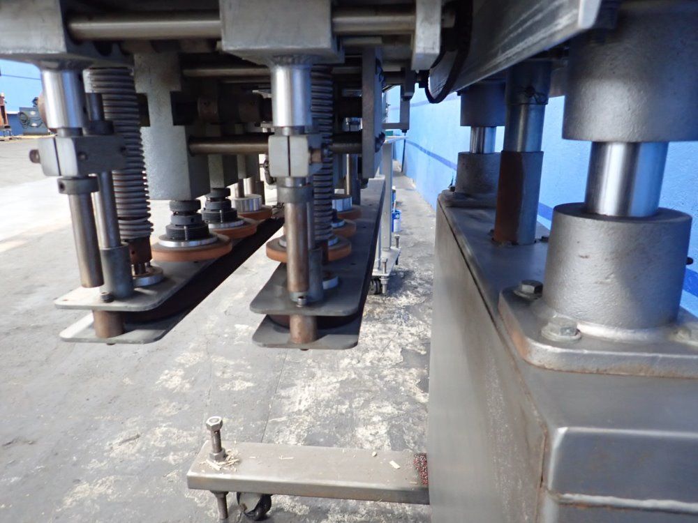 Sure Kap Capper W/ Feeder