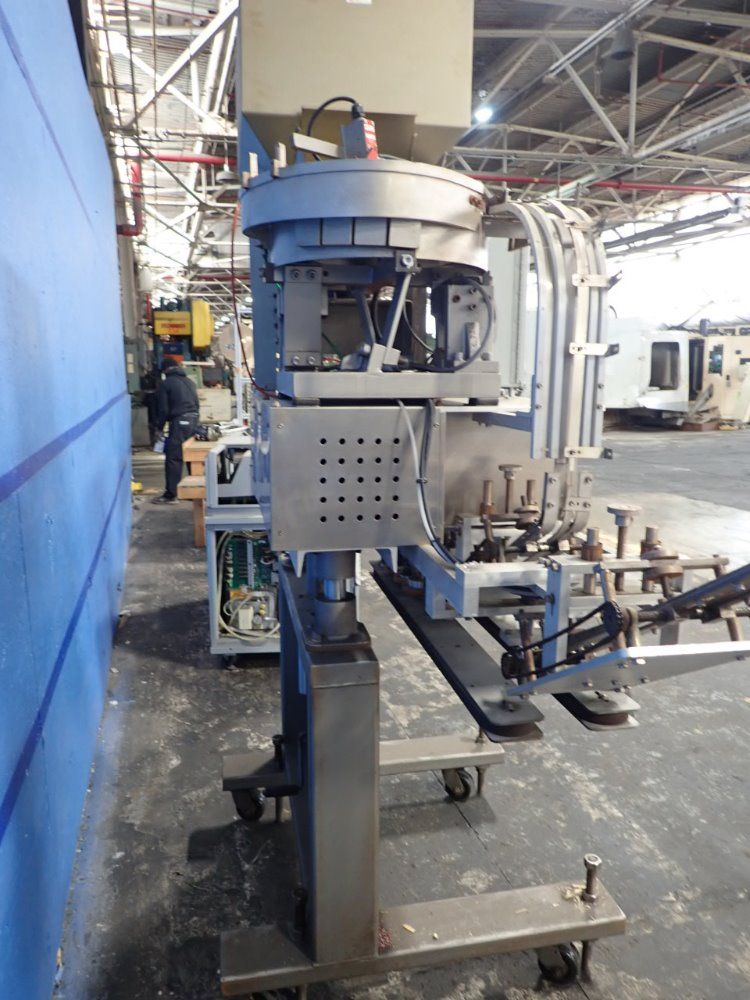 Sure Kap Capper W/ Feeder