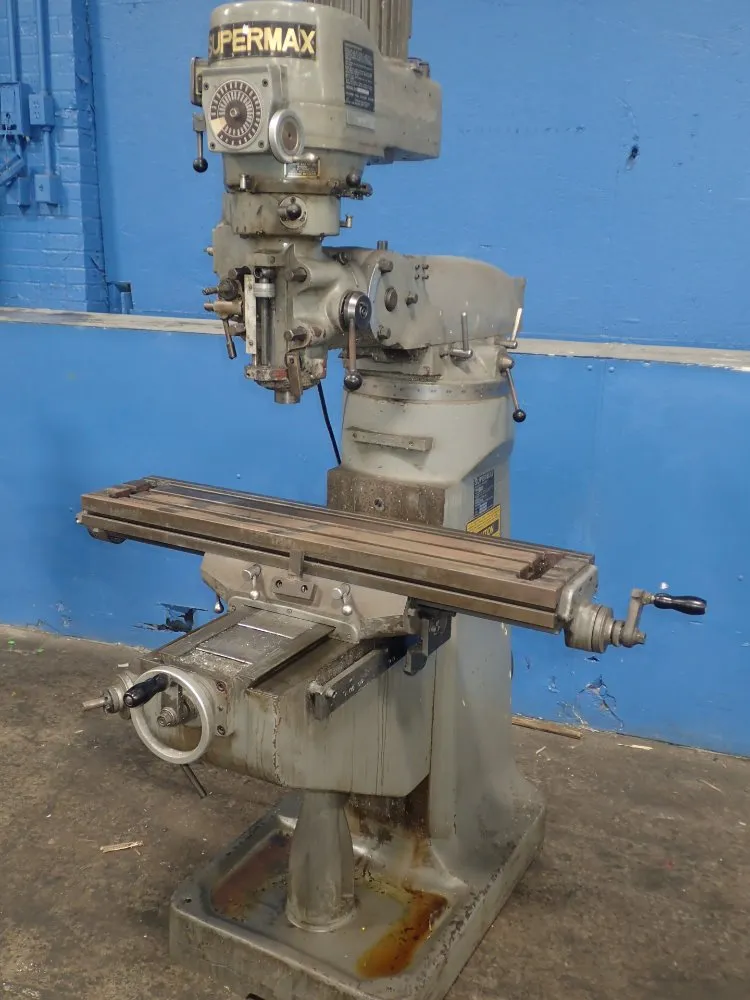 Supermax/yeong Chin Vertical Mill