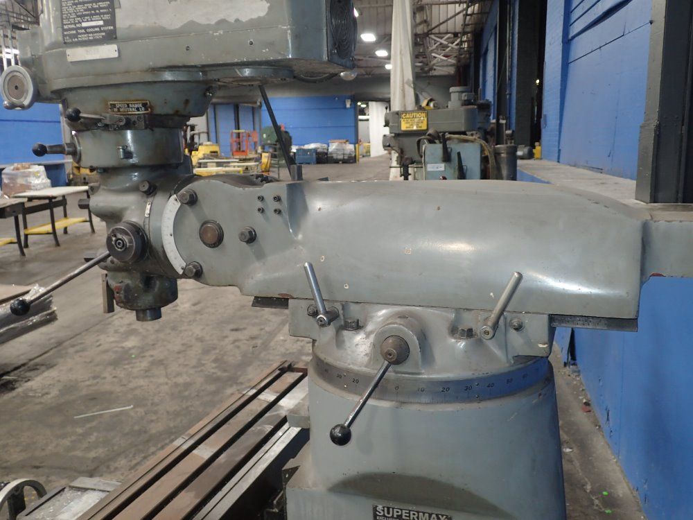 Supermax/yeong Chin Vertical Mill