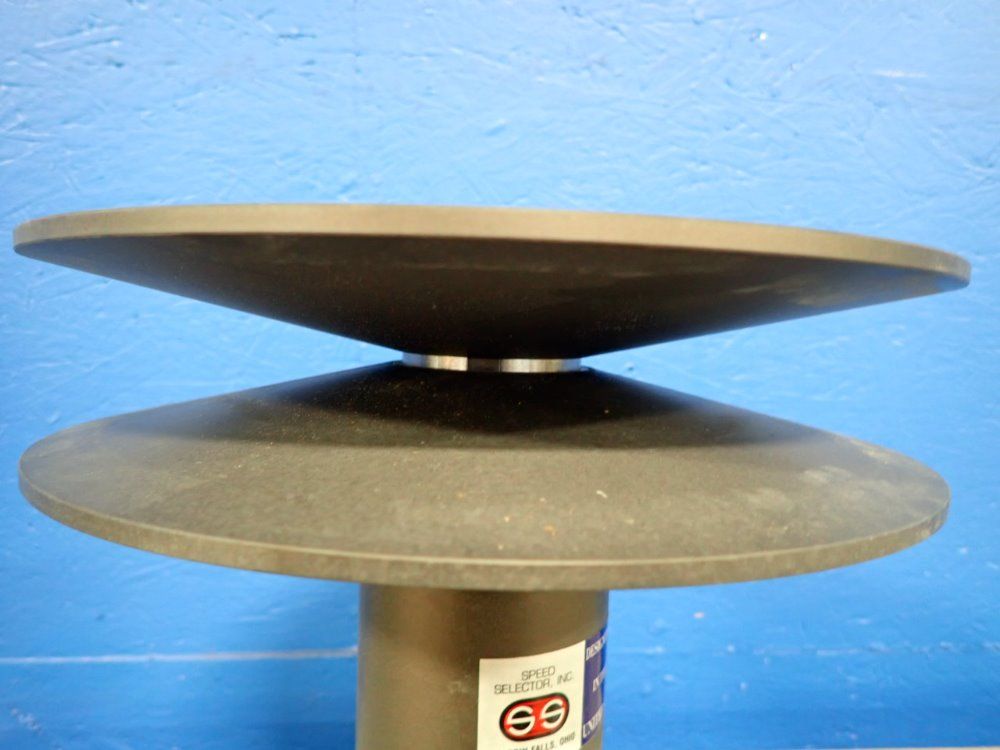 Speeed Selector Controllable Pulley