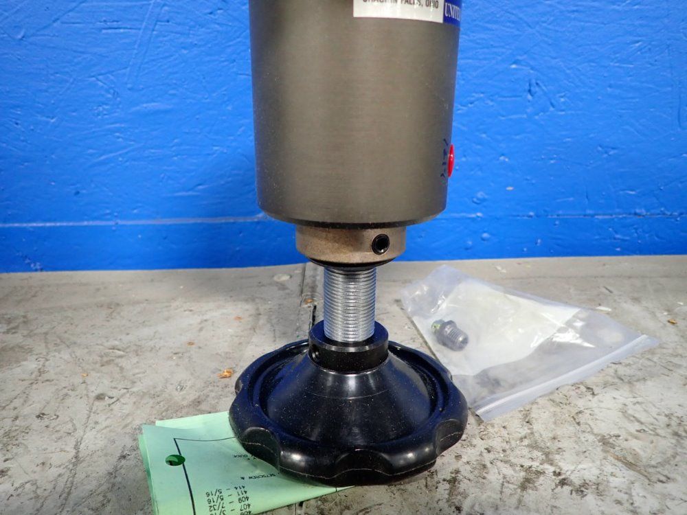 Speeed Selector Controllable Pulley