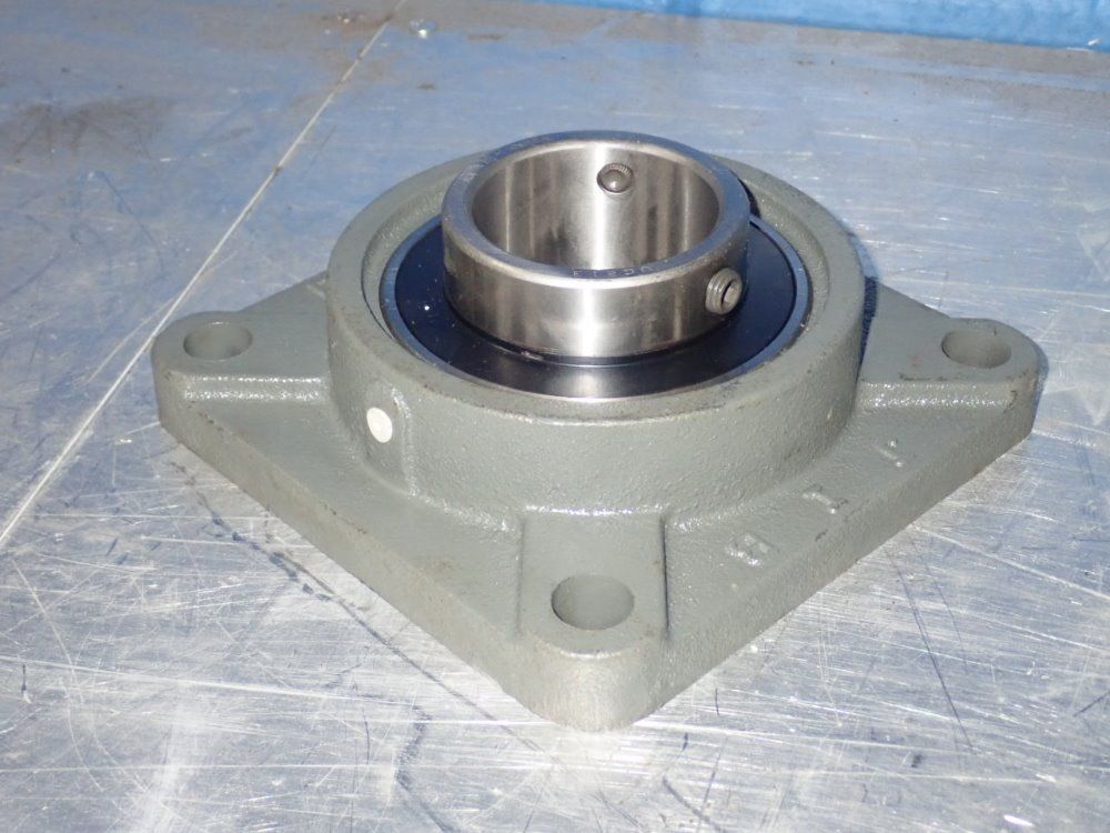 Jib Pillow Block Bearing