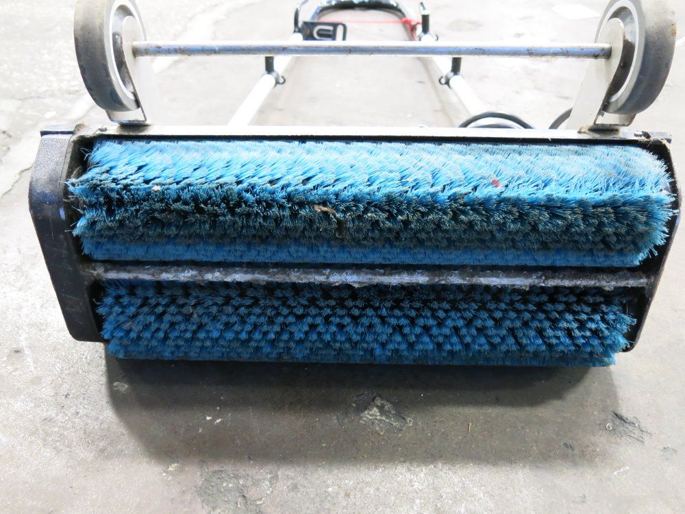 Whittaker Carpet Scubber