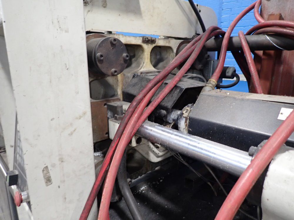 Cincinnati Milacron Injection Molder - Vst55-1.08