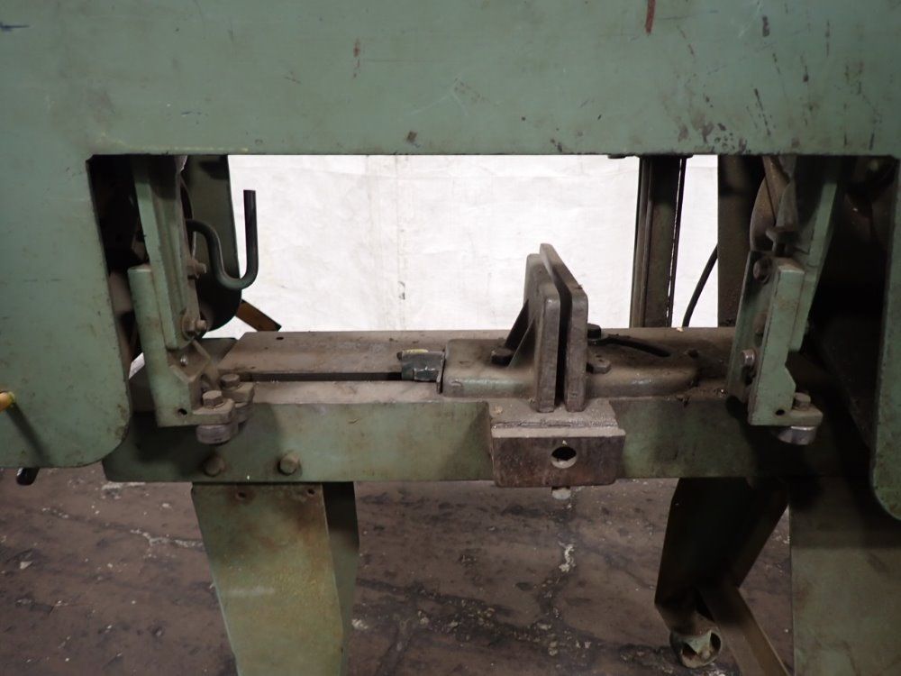 Johnson R Horizontal Band Saw