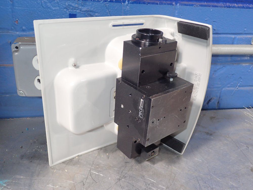 Thermo Nicolet Spectrometer