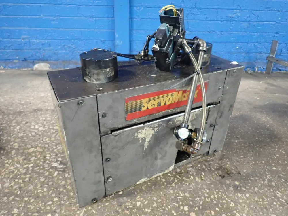 Servomatic Fixture W/ Servo Motor