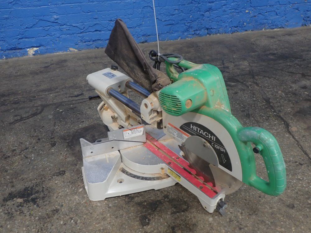 Hitachi Radial Arm Saw