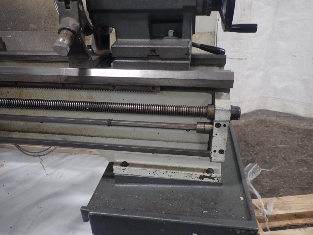 Clausing Colchester 16"/22" X 52" Gap Bed Lathe