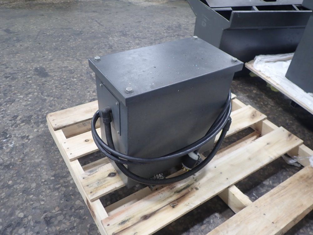 Clausing Colchester 16"/22" X 52" Gap Bed Lathe