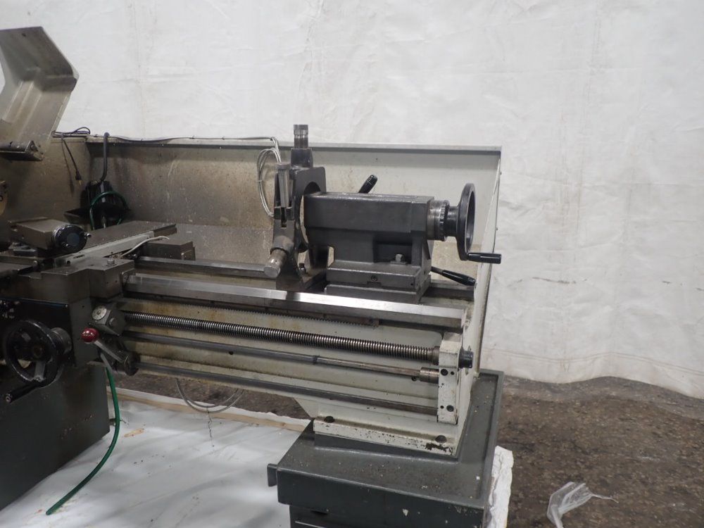 Clausing Colchester 16"/22" X 52" Gap Bed Lathe