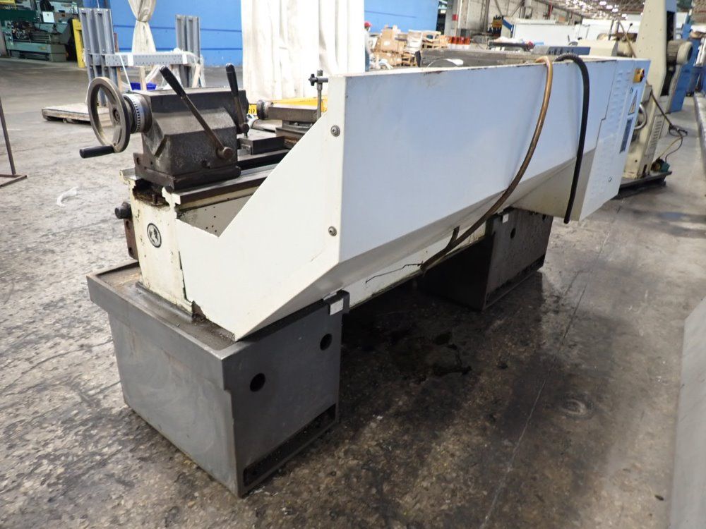 Clausing / 600 16" / 22" X 48" Triumph Gh Gap-bed Lathe - Triumph Gh