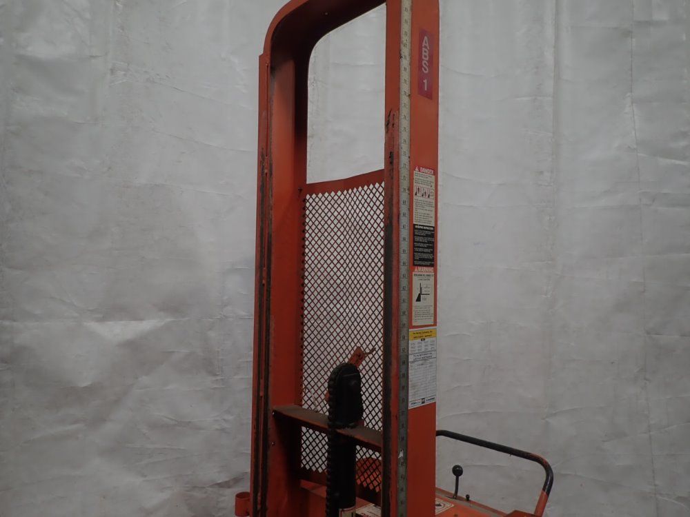 Lee Engineering Lift