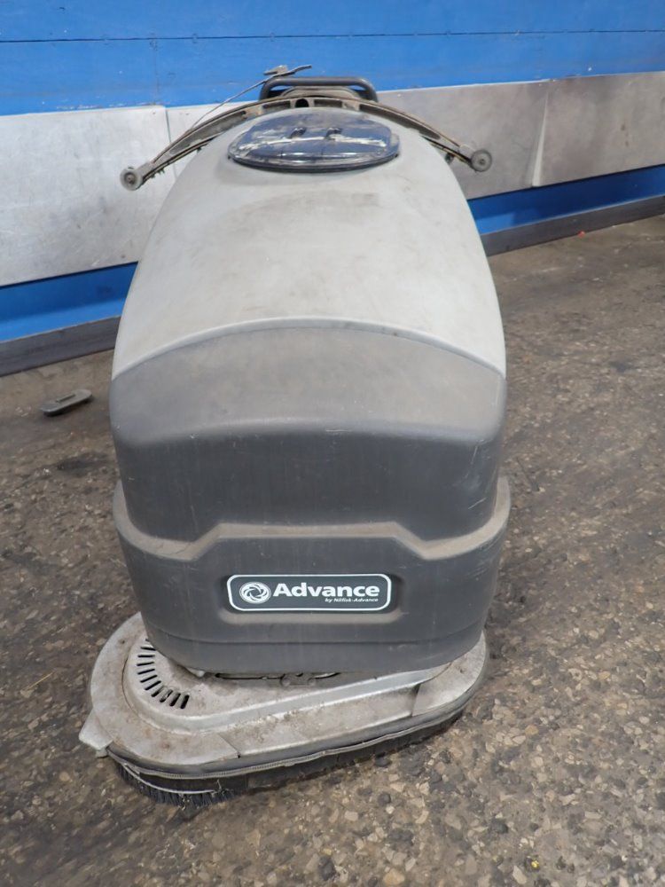 Nilfisk-advance Floor Scrubber