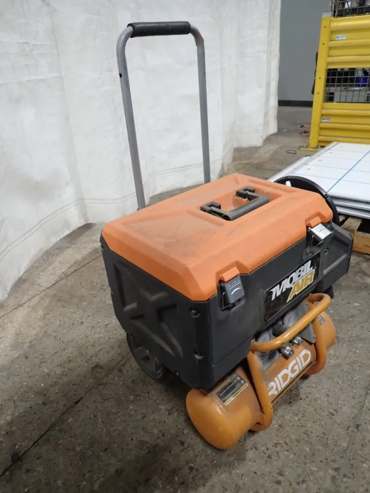 Ridgid Air Compressor W/ Pneumatic Hub