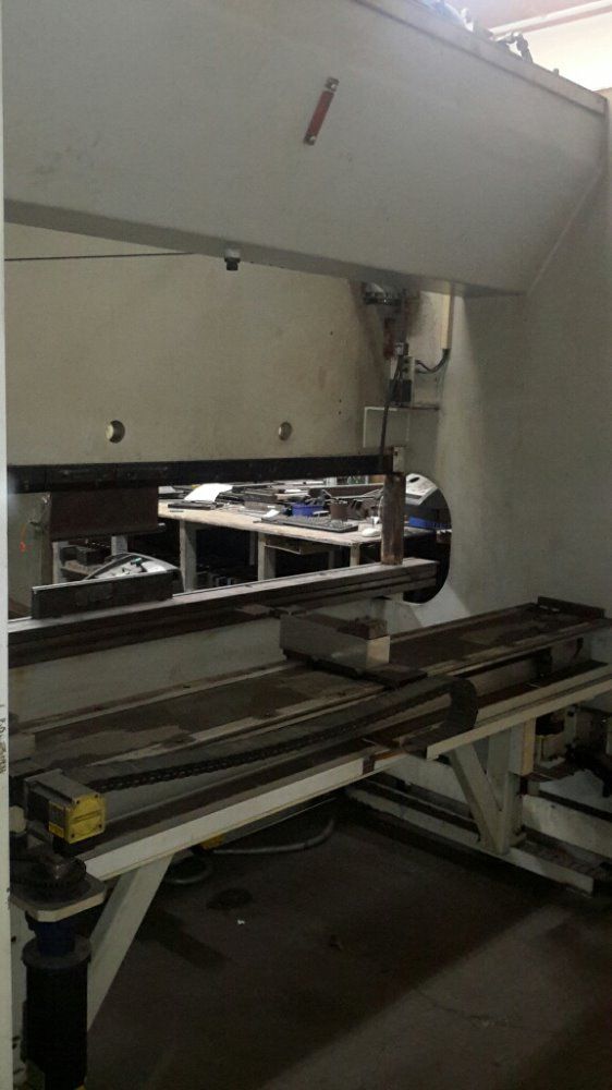 Strippit/lvd 120 Ton Ppeb 120/10 Cnc Press Brake - Ppeb 120/10
