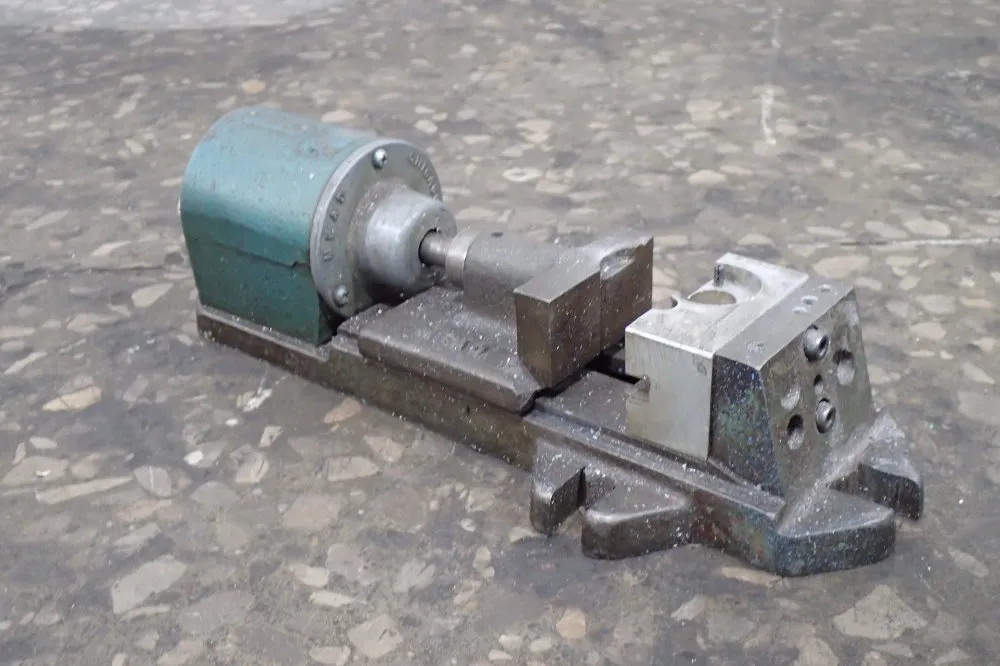Mead 2" Vise