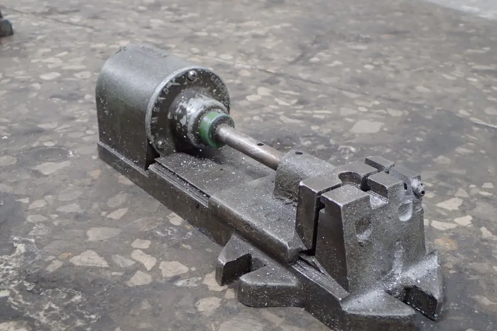 Mead 2" Vise