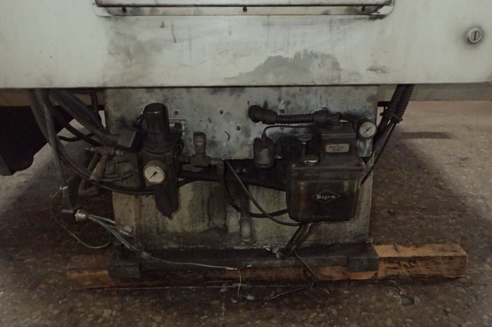 Haas Vf-oe Cnc Vmc - Vf-oe