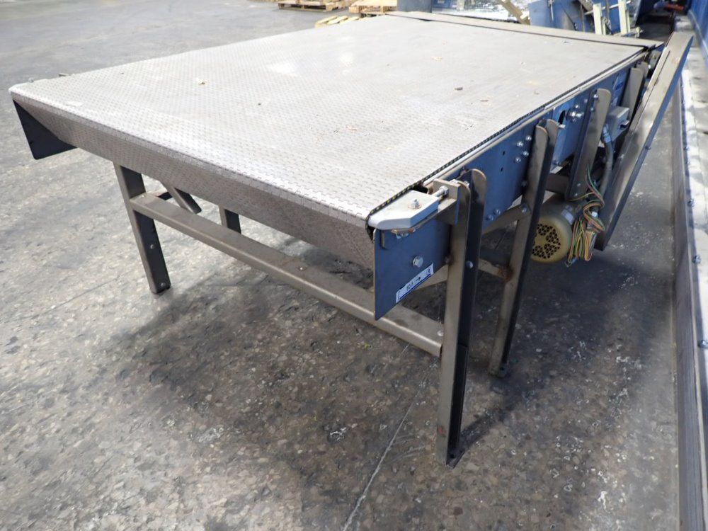 Nercon Powered Belt Conveyor