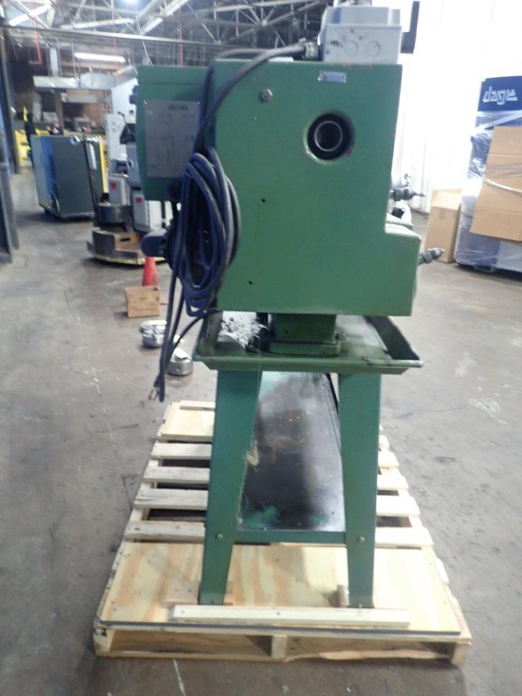 Jet 10" Bed Jet-1024py Lathe - Jet-1024py