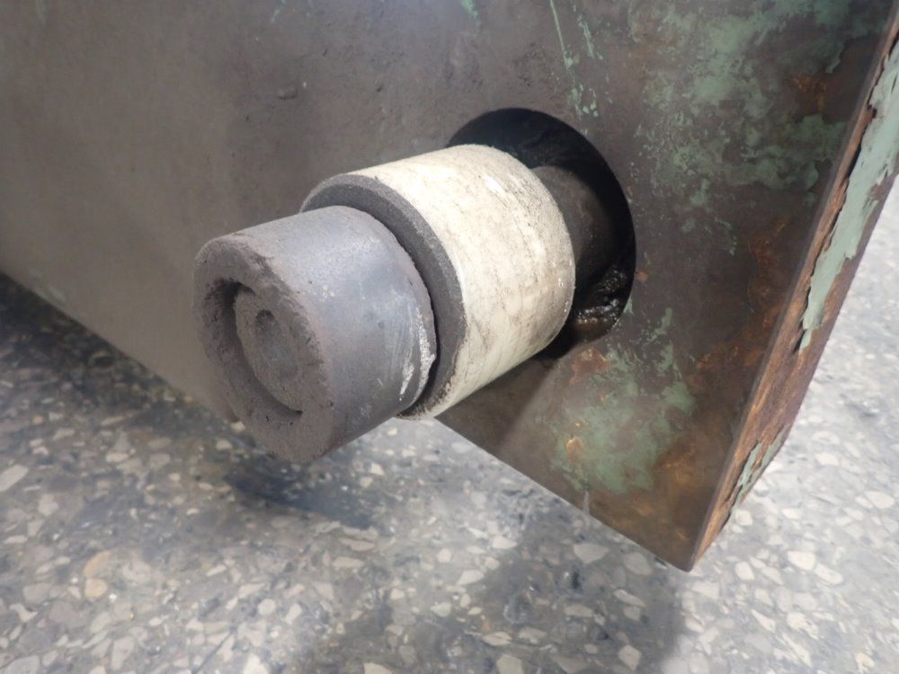 Franklin Mfg. 60 Tons Franklin Mfg. Riveter Hydraulic Riveter - Riveter