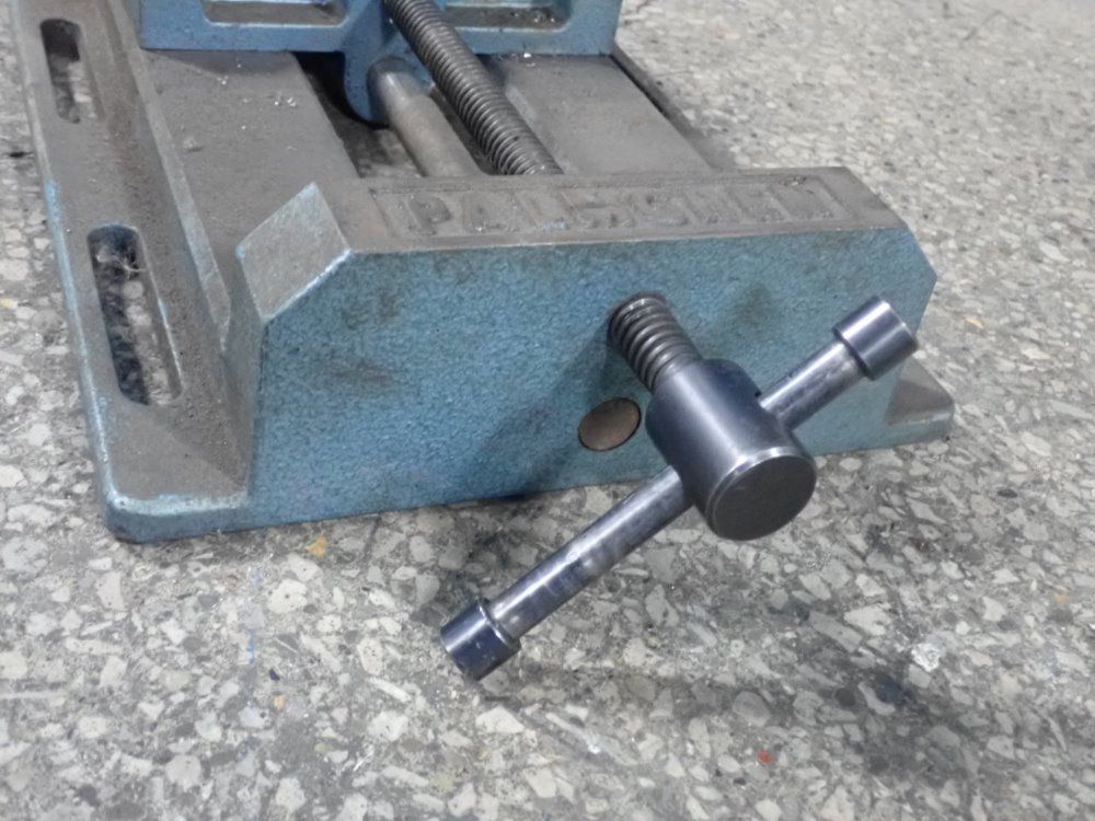 Palmgren 8" Vise