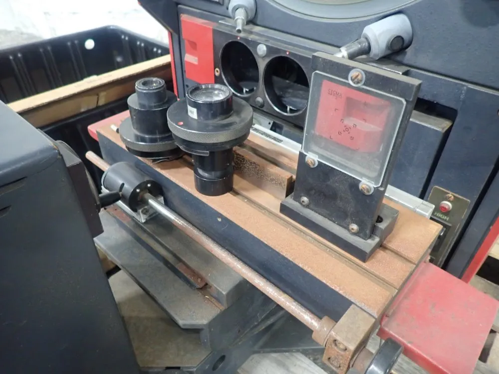 Sigma 16" Screen 5" X 15" Table Hb400 Optical Comparator - Hb400