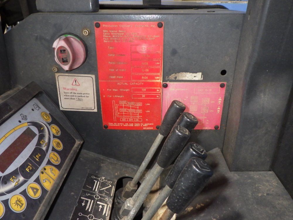Princeton Delivery System/piggy Back 5000# E2-3rvx Forklift - E2-3rvx