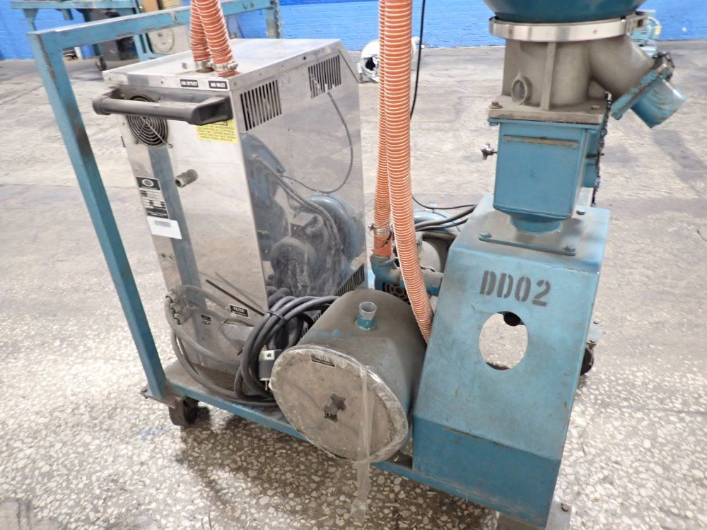 Una-dyn/ Mann & Hummer Dual Hopper Dryer