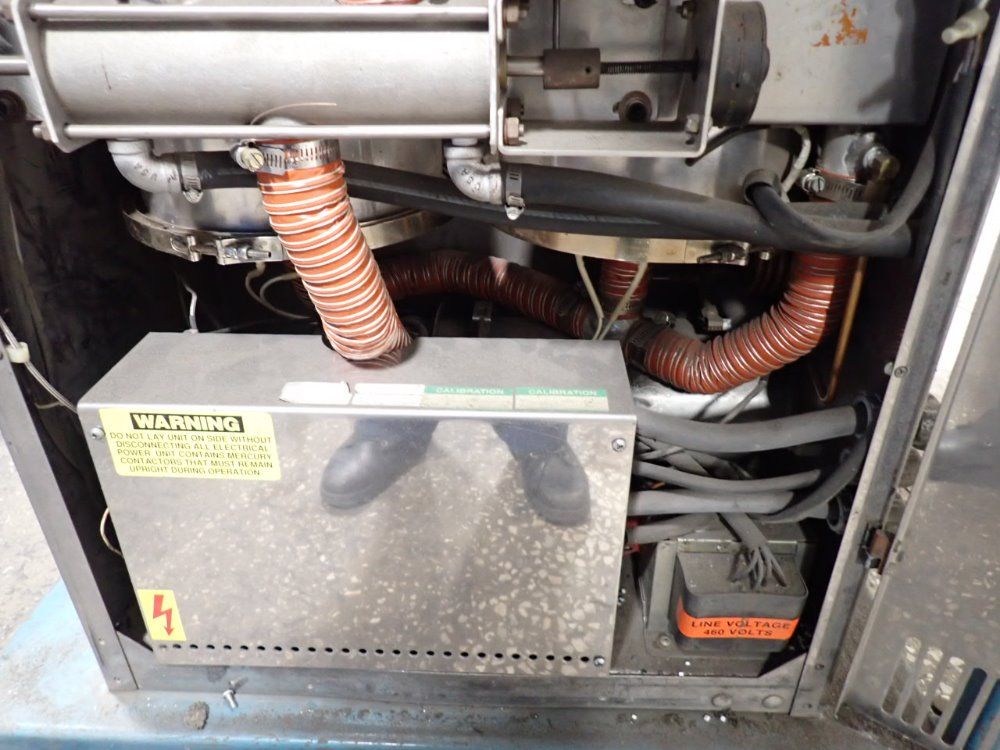 Una-dyn/ Mann & Hummer Dual Hopper Dryer