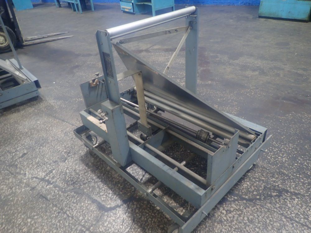 Shanklin Corp. Folder