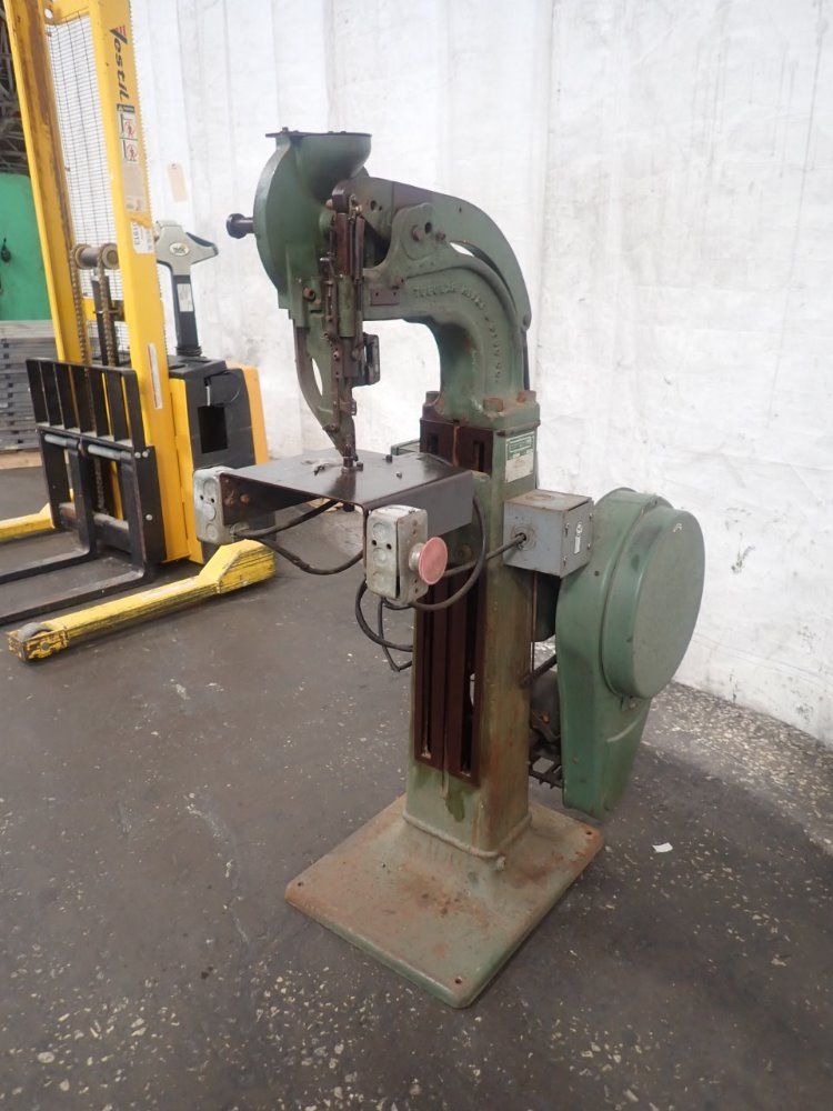 Townsend Co. Riveter