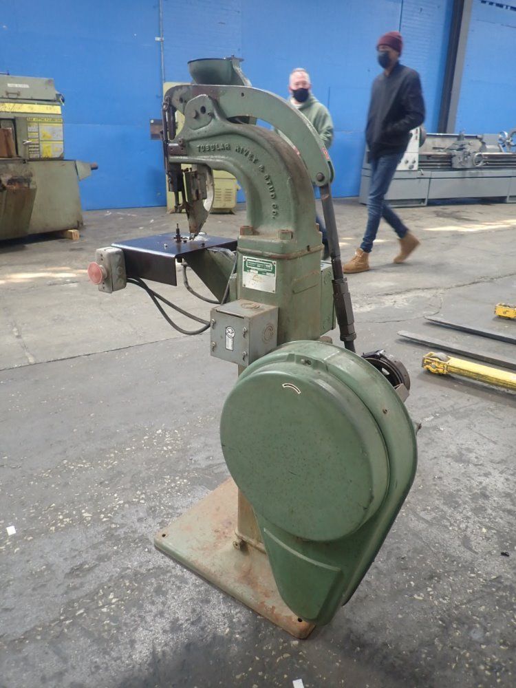 Townsend Co. Riveter